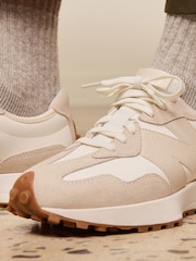 New Balance White Ecru Womens 327 Trainers - Image 14 of 18