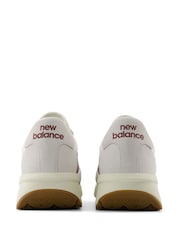 New Balance Grey/Yellow Womens 370 Trainers - Image 9 of 9