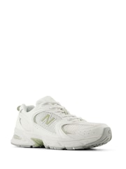 Белый/серебристый - женские кроссовки New Balance 530 - Изображение 3 из 11