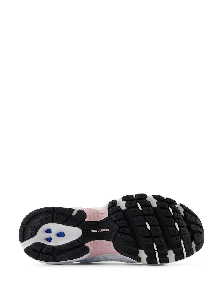 New Balance White/Pink Womens 530 Trainers - Image 11 of 11