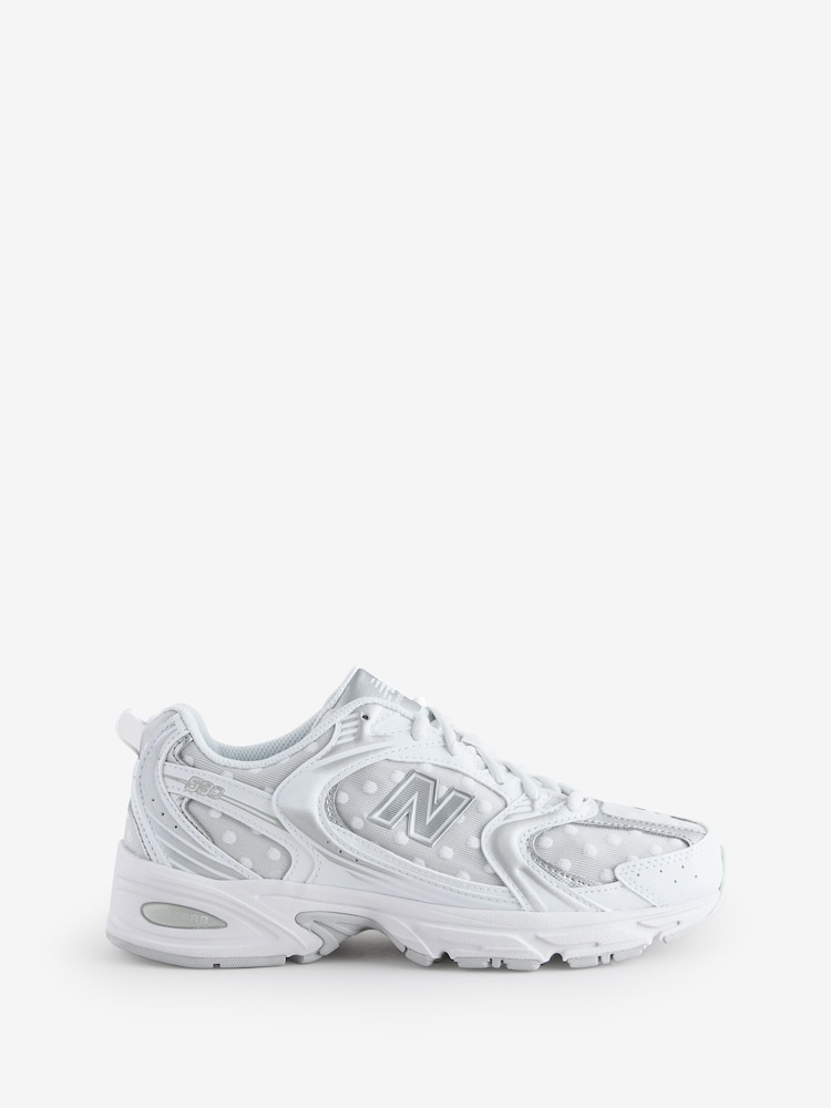 New Balance White Ecru Womens 530 Trainers - Image 1 of 11