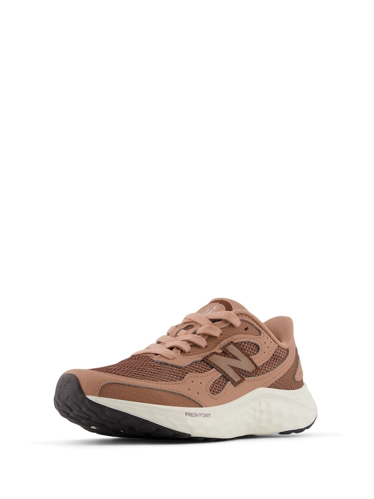 New Balance Rose Gold Womens Fresh Foam Arishi v4 Trainers - Image 3 of 10