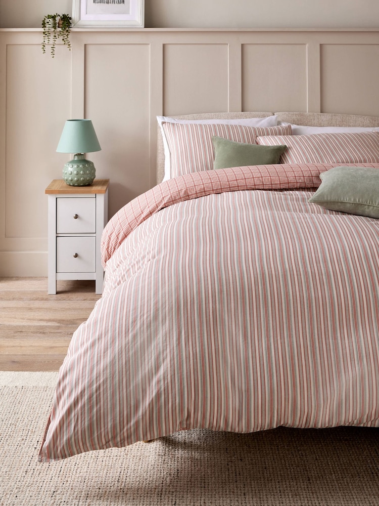 100% Cotton Washed Stripe Check Reversible Duvet Cover and Pillowcase Set - Изображение 2 из 7
