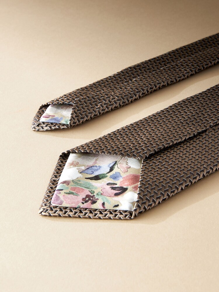 Neutral/Blue Link Signature Made In Italy Design Tie - Image 3 of 3
