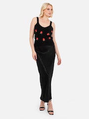 Lovedrobe Floral Embroidered Black Twin Set - Image 5 of 8