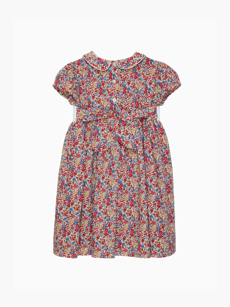 Trotters London Red Liberty Print Emma And Georgina Smocked Crown Dress - Bild 2 von 3 Trotters London Red Liberty Print Emma And Georgina Smocked Crown Dress - Bild 2 von 3
