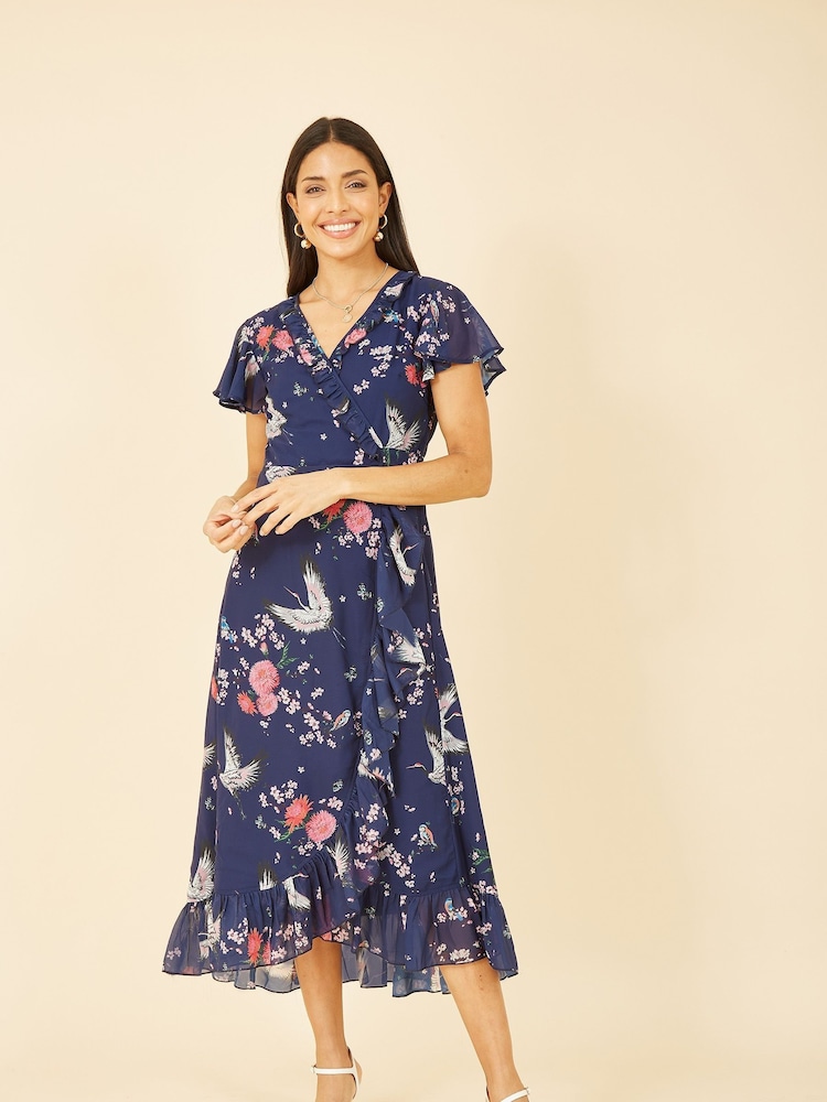 Dunkelblau - Yumi Bedrucktes Wickelkleid aus Satin mit Kranich-Print - Bild 1 von 4 Dunkelblau - Yumi Bedrucktes Wickelkleid aus Satin mit Kranich-Print - Bild 1 von 4