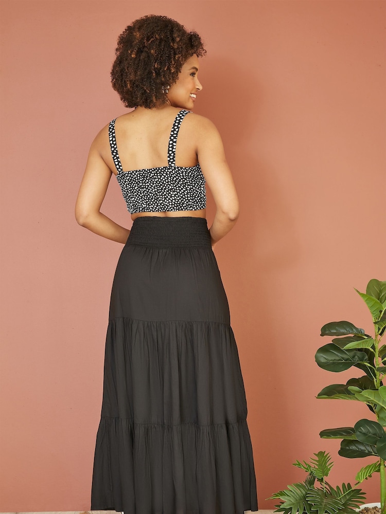 Yumi Black Voile Palm Leaf Print Ruched Waist Midi Skirt - Image 3 of 4