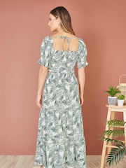 Yumi Green Voile Palm Leaf Print Ruched Waist Midi Skirt - Image 3 of 4