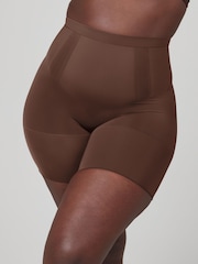 SPANXsculpt™ On Core Mid-Thigh Shorts - Image 1 of 4