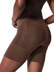 SPANXsculpt™ On Core High-Waisted Mid-Thigh Shorts - Image 4 of 5