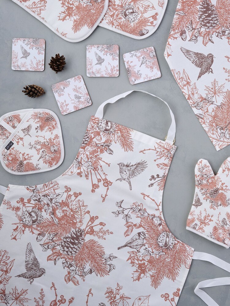 Victoria Eggs Deep Brown and Russet Autumn Garden 100% Cotton Apron - Image 3 of 3