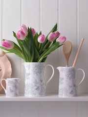 Victoria Eggs Vintage Blue Wildlife in Spring 1/4 Pint Jug - Image 1 of 1