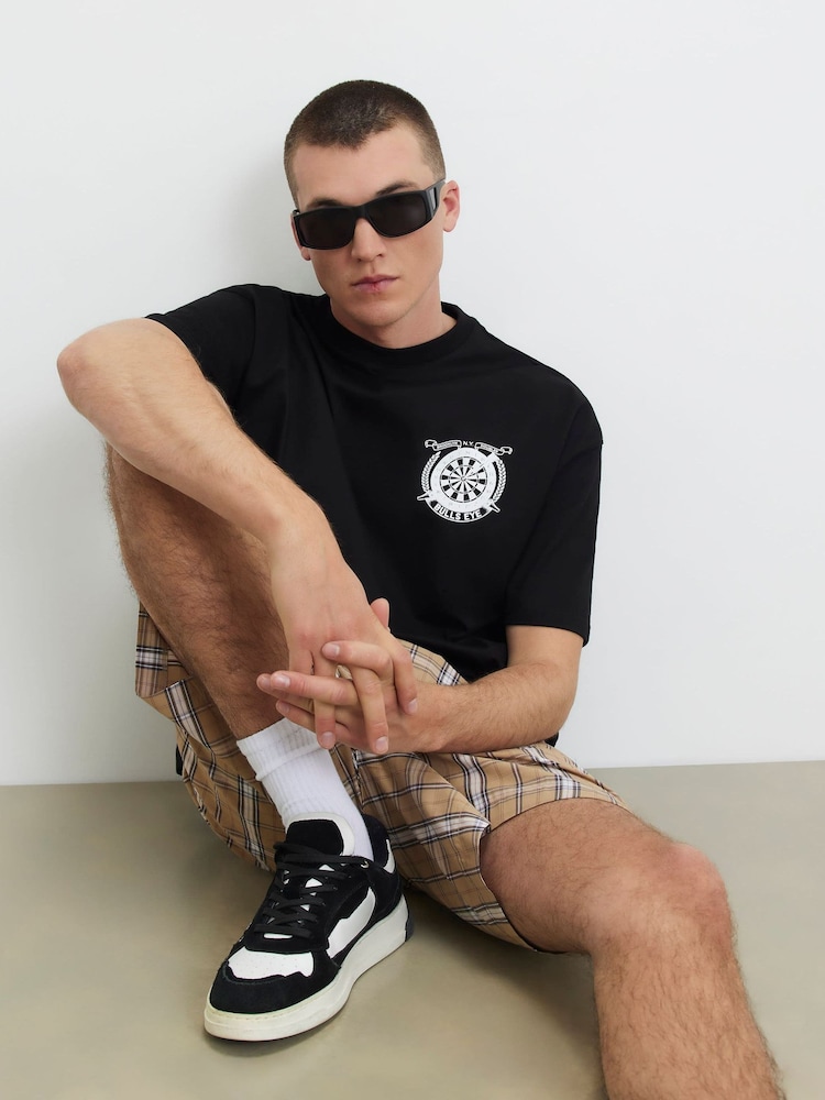 River Island Black Oversized Bullseye Dartbord T-Shirt - Image 2 of 4