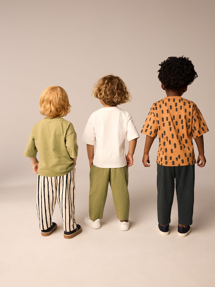 Khaki/Green Short Sleeve T-Shirts & Joggers Set 3 Pack (3mths-7yrs) - Image 2 of 10