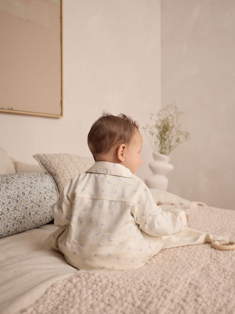 White/Blue Floral Print Baby Long Sleeve 100% Cotton Bodysuit Denim Jacket & Trousers 3 Piece Set (0mths-2yrs) - Image 16 of 17