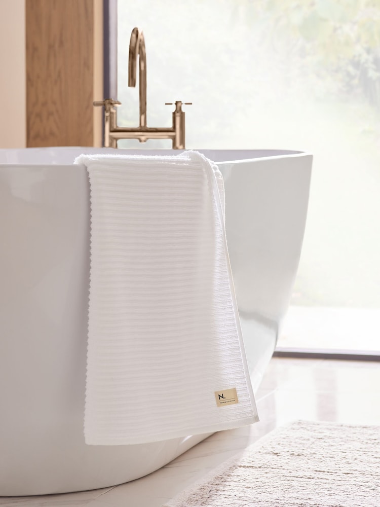 White N. Premium 100% Cotton Towel - Image 3 of 5