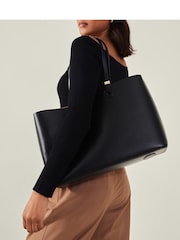 حقيبة يد كبيرة مزينة بقطع معدنية تصميم Tote من Accessorize - صورة 4 من 4