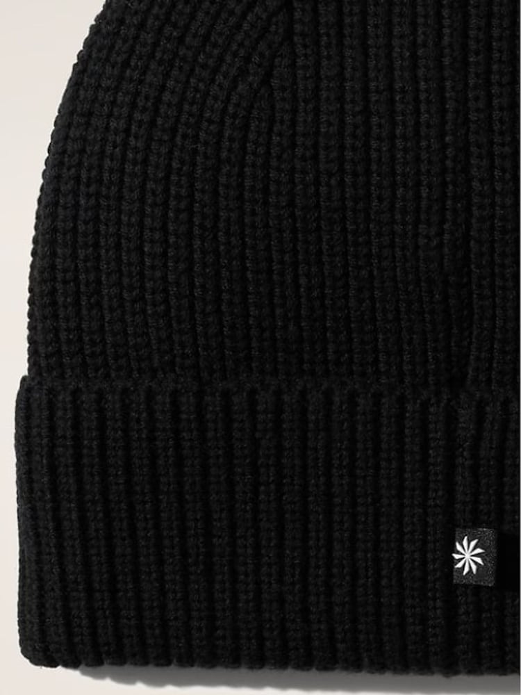 črna - Athleta Cosy Hour Ribbed čepica klobuki in kape; pokrivala - Slika 3 iz 3