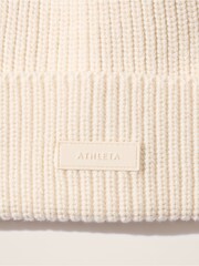 Cream - Athleta Cosy Hour Ribbed čepica klobuki in kape; pokrivala - Slika 3 iz 3