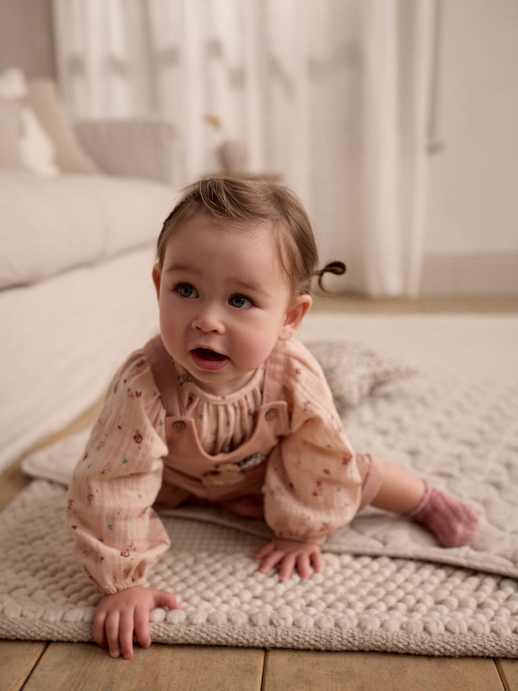 Tan Brown Wadded Character Long Sleeve Bodysuit & Baby Dungaree Set (0mths-3yrs) - Image 4 of 11