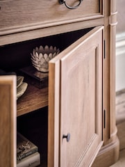 Willis & Gambier Oak Cannes 3 Door 2 Draw Sideboard - Image 2 of 10