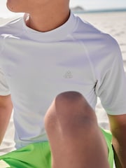 White Short Sleeve Rash Vest (1.5-16yrs) - Image 4 of 7