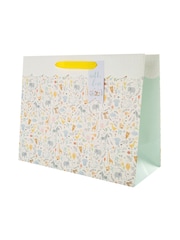 Hallmark White New Baby Cute Animals Gift Bag And Gift Wrap Set - Image 3 of 4