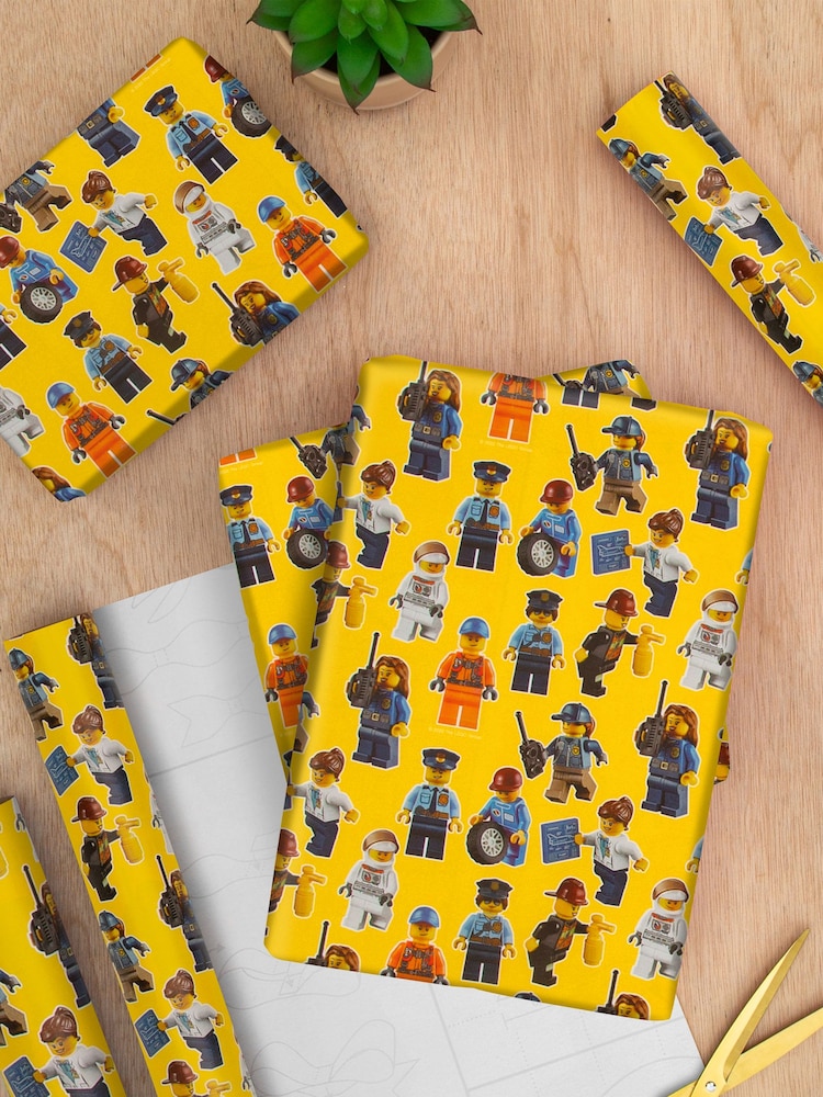 Hallmark Yellow Lego Minifigure Wrapping Paper 3 Rolls x 2M - Image 1 of 4
