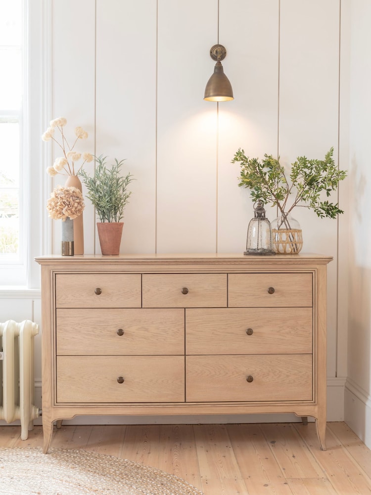 Willis & Gambier Brown Toulon Wooden Chest of 7 Drawer Drawers - Image 1 of 4