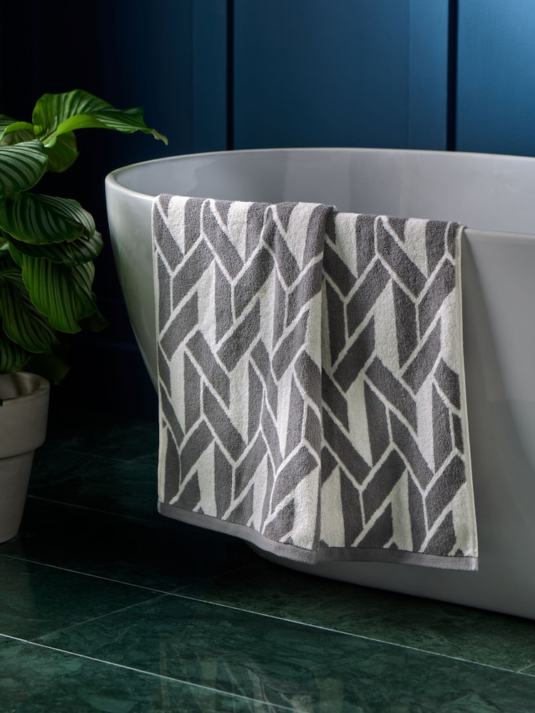 Grey Geo 100% Cotton Towel - Image 2 of 5