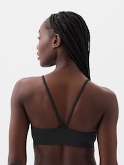 Negro - Bralette de espalda cruzada sin costuras Gap - Imagen 2 de 4