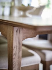 Willis & Gambier Brown Toulon Wooden Dining Table - Image 3 of 5