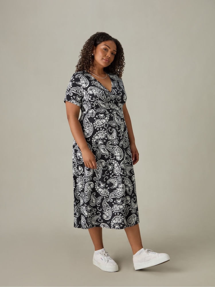 Schwarz - Live Unlimited Curve Abstract Wrap Midi Dress - Bild 2 von 4