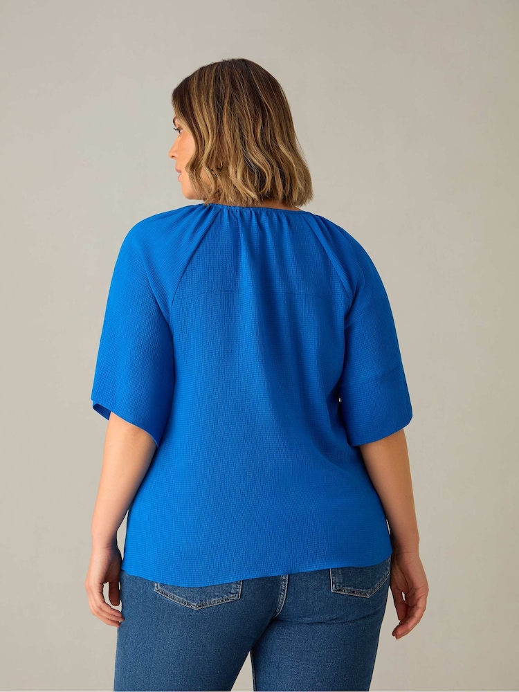 Live Unlimited Blue Curve Textured Raglan Sleeve Blouse - Image 3 of 3 Live Unlimited Blue Curve Textured Raglan Sleeve Blouse - Image 3 of 3