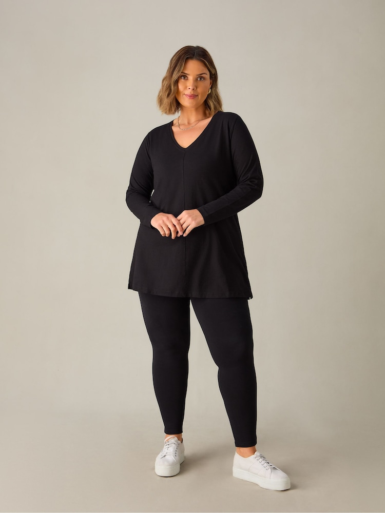 Live Unlimited Black Curve 100% Cotton Slub Long Sleeve Longline T-Shirt - Image 1 of 3 Live Unlimited Black Curve 100% Cotton Slub Long Sleeve Longline T-Shirt - Image 1 of 3