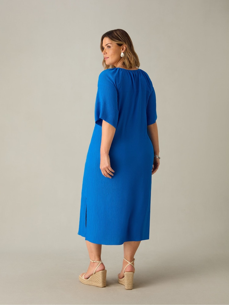 Live Unlimited Blue Curve Textured Raglan Sleeve Midi Dress - Image 4 of 4