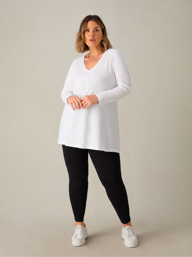 Live Unlimited White Curve 100% Cotton Slub Long Sleeve Longline T-Shirt - Image 1 of 4 Live Unlimited White Curve 100% Cotton Slub Long Sleeve Longline T-Shirt - Image 1 of 4
