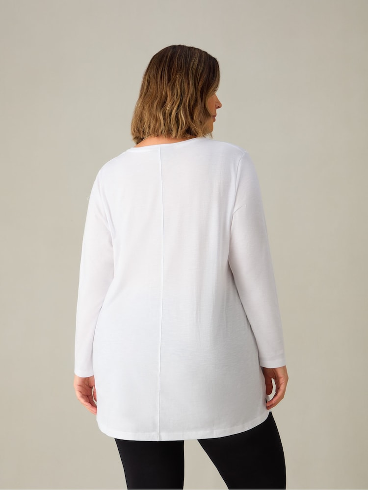 Live Unlimited White Curve 100% Cotton Slub Long Sleeve Longline T-Shirt - Image 4 of 4 Live Unlimited White Curve 100% Cotton Slub Long Sleeve Longline T-Shirt - Image 4 of 4