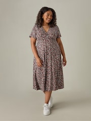 Rot - Live Unlimited Curve Abstract Wrap Midi Dress - Bild 1 von 3