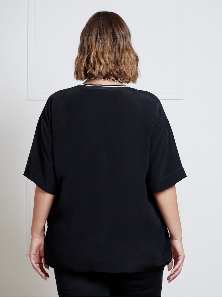 Live Unlimited Black Curve V-Neck Stripe Trim Top - Image 2 of 3 Live Unlimited Black Curve V-Neck Stripe Trim Top - Image 2 of 3