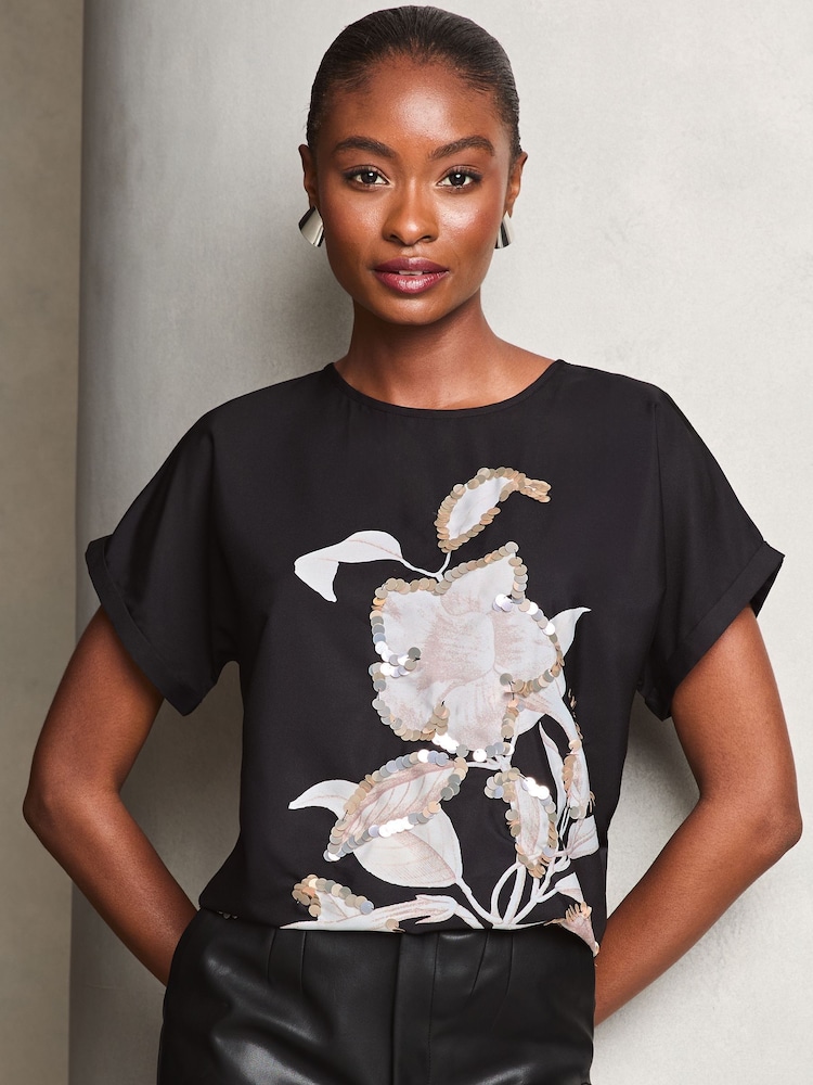 Lipsy Black Sequin Embellished Short Sleeve Top - Image 3 of 4