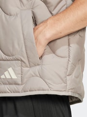 Коричневый - Легкий утепленный жилет adidas Niganic - Изображение 12 из 13