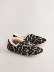 Animal Faux Fur Lined Shoot Slippers - Image 5 of 10
