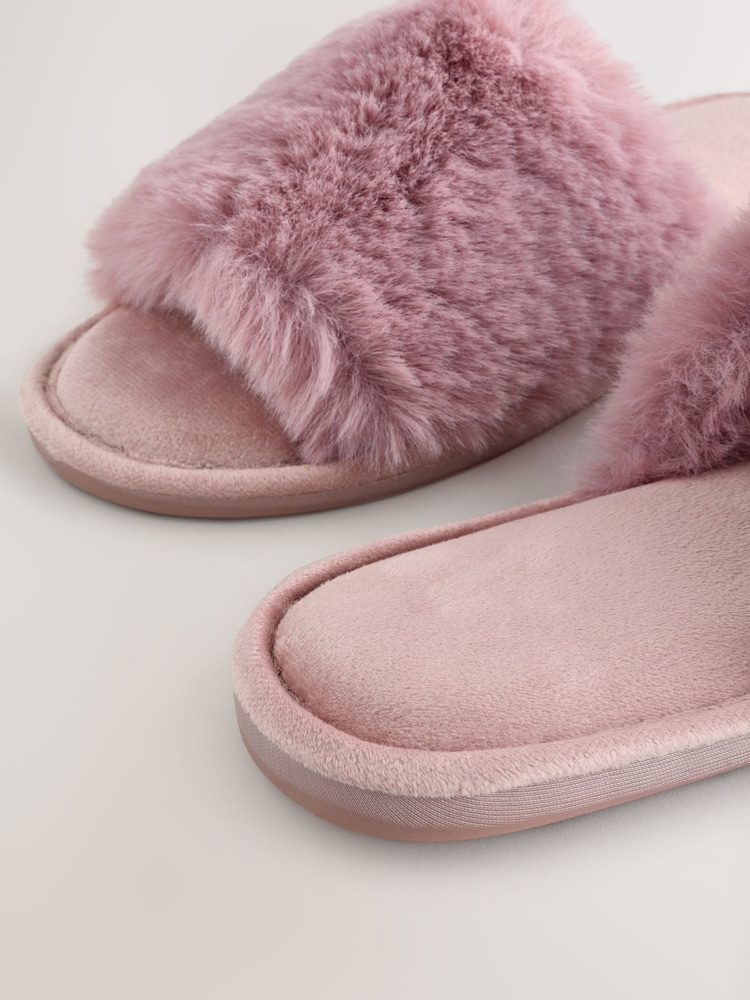 Pink - Hausschuhe aus Fellimitat, Rosa - Bild 8 von 8 Pink - Hausschuhe aus Fellimitat, Rosa - Bild 8 von 8