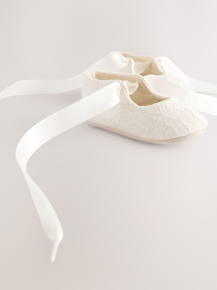 Cream Lace Baby Tie Front Occasion Shoes (0-24mths) - Image 3 of 5