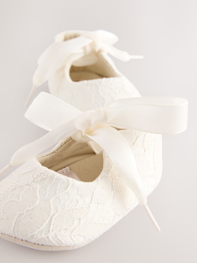 Cream Lace Baby Tie Front Occasion Shoes (0-24mths) - Image 4 of 5