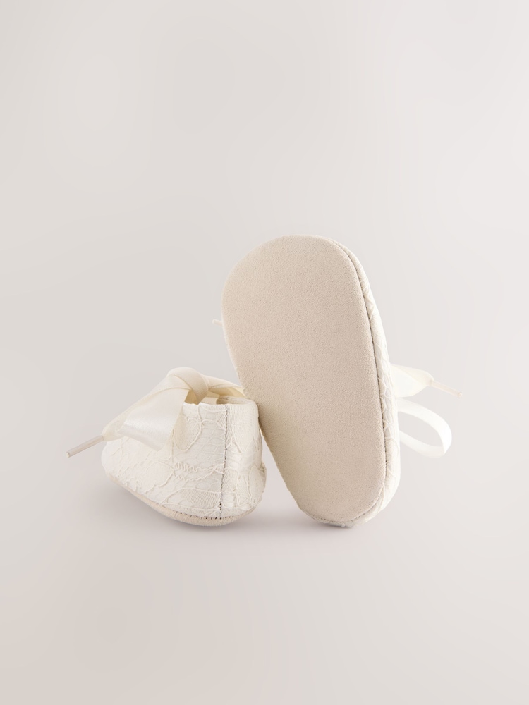 Cream, Spitze - Baby-Schuhe mit Bindung für besondere Anlässe (0–24 M.) - Bild 5 von 5 Cream, Spitze - Baby-Schuhe mit Bindung für besondere Anlässe (0–24 M.) - Bild 5 von 5