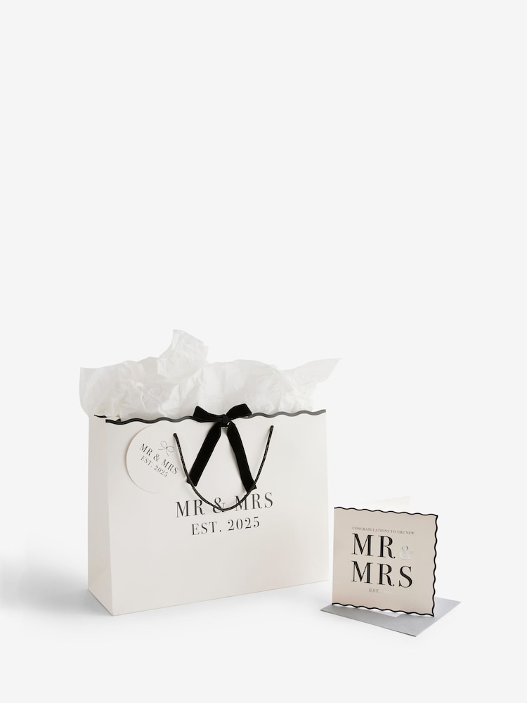 Black/White Mr and Mrs Est 2025 Wedding Gift Bag and Card Set - Image 3 of 3