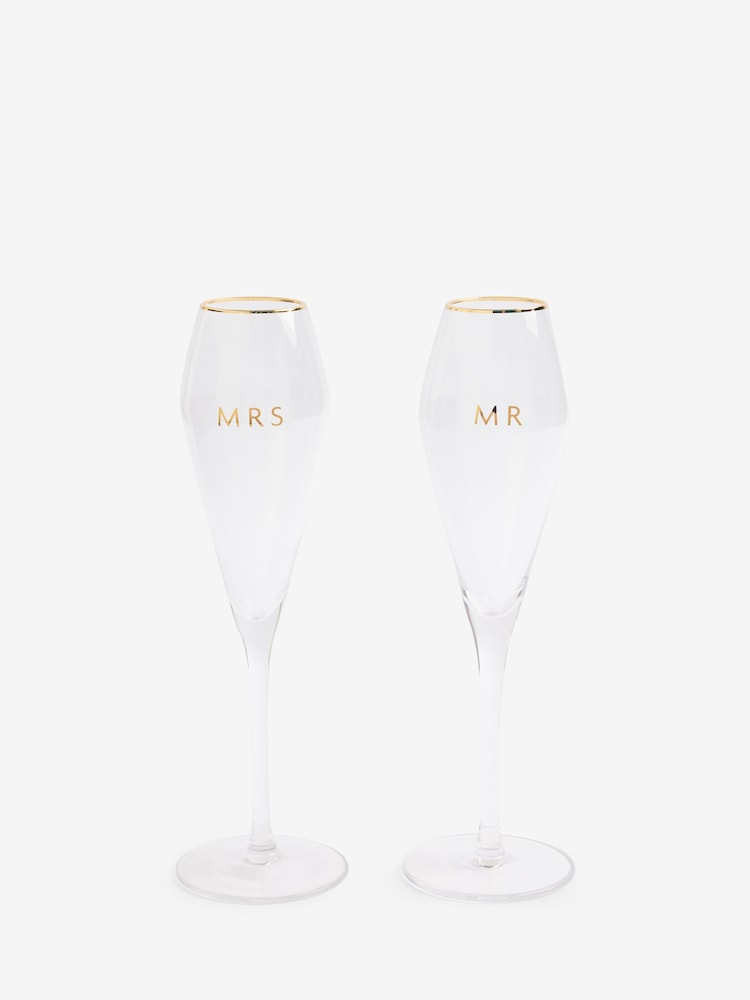Set of 2 Mr and Mrs Country Wedding Champagne Flutes - Image 4 of 4